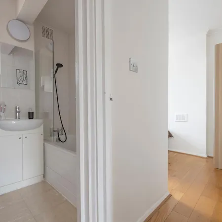 Comfy 1-Bed Flat Near Kensington Apartment London Exterior photo